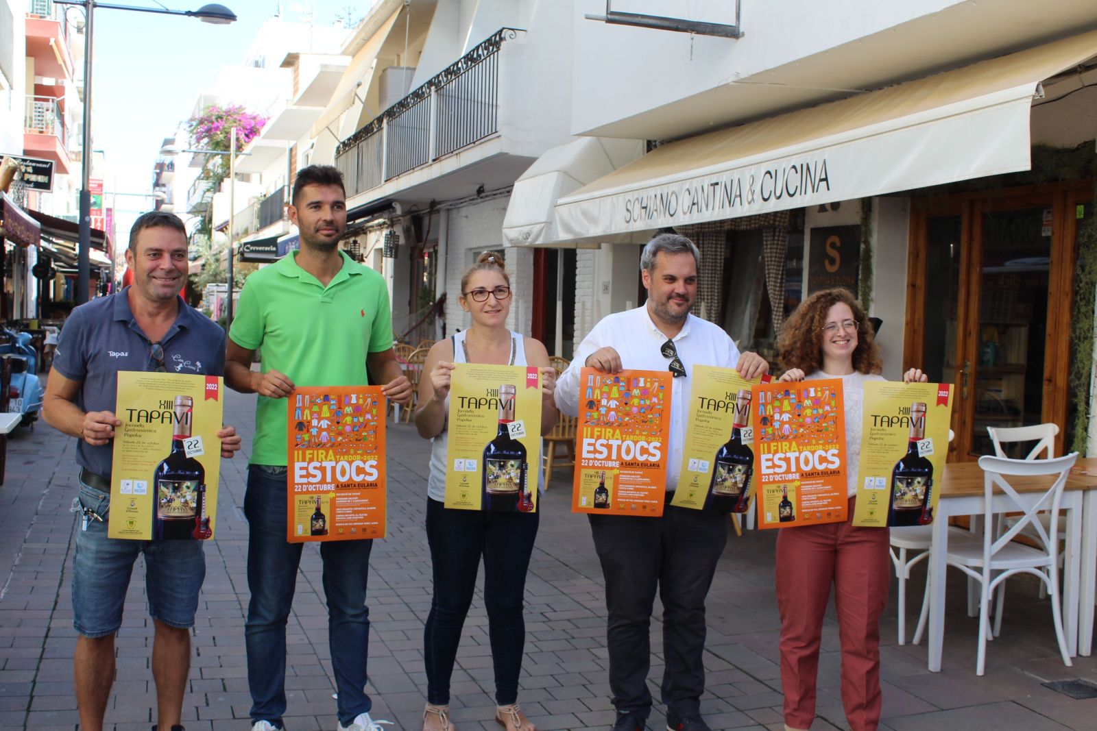 Cita doble en Santa Eulària para disfrutar de la gastronomía y de las gangas tras dos años de parón