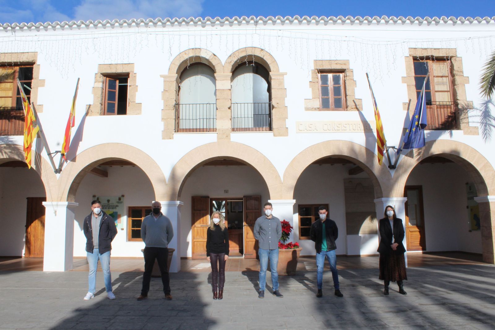 Toman posesión los ‘agentes covid’ que ejercerán funciones de apoyo a la Policía Local en materias como control de ordenanzas y tráfico