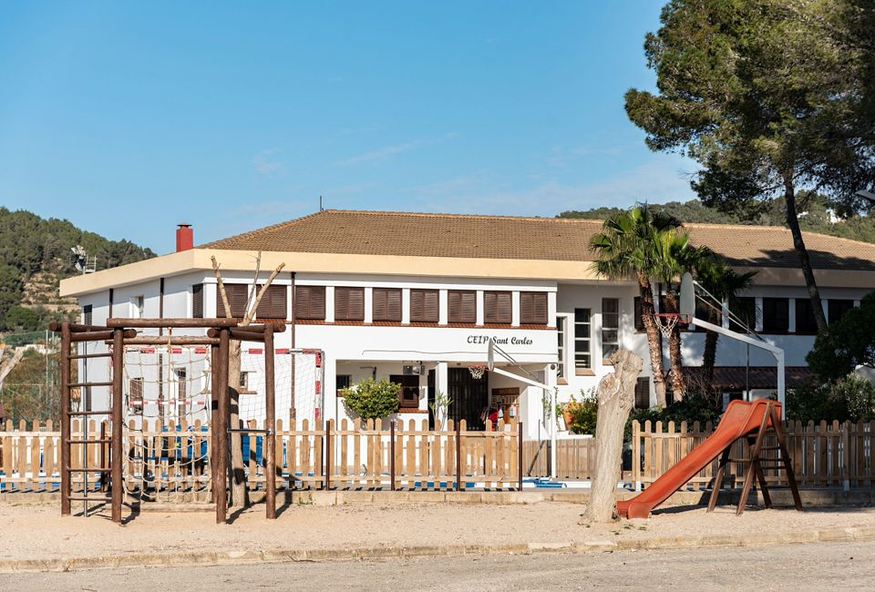 Sant Carles Infant and Primary School