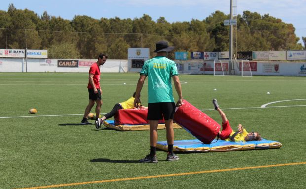 La Guía Deportiva Municipal incluye 40 actividades para menores desarrolladas por clubes y federaciones en el municipio