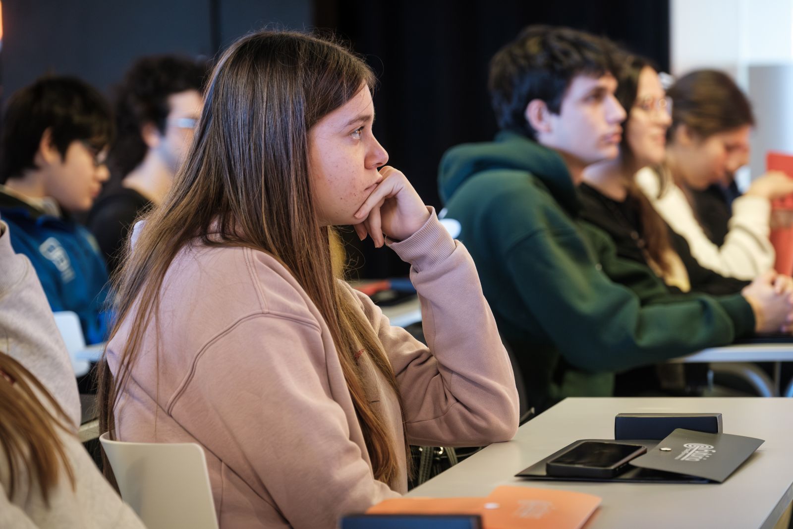 Santa Eulària repartirá 100.000€ en ayudas municipales entre los jóvenes que estudian fuera de la isla