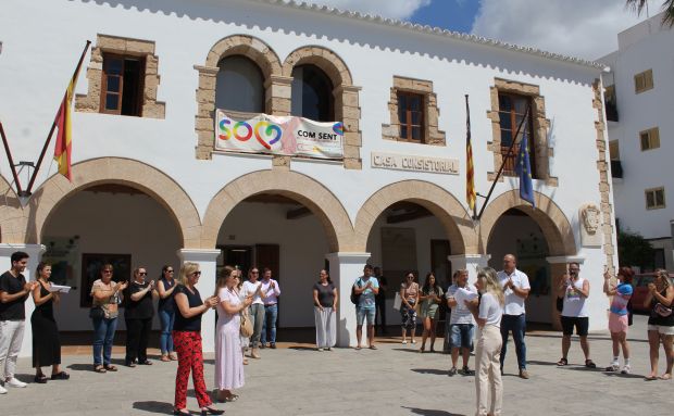 Santa Eulària des Riu inicia el viernes 23 de junio las actividades ‘Som com Sent 2023’ con motivo del Día Internacional del Orgullo LGTBIQ+