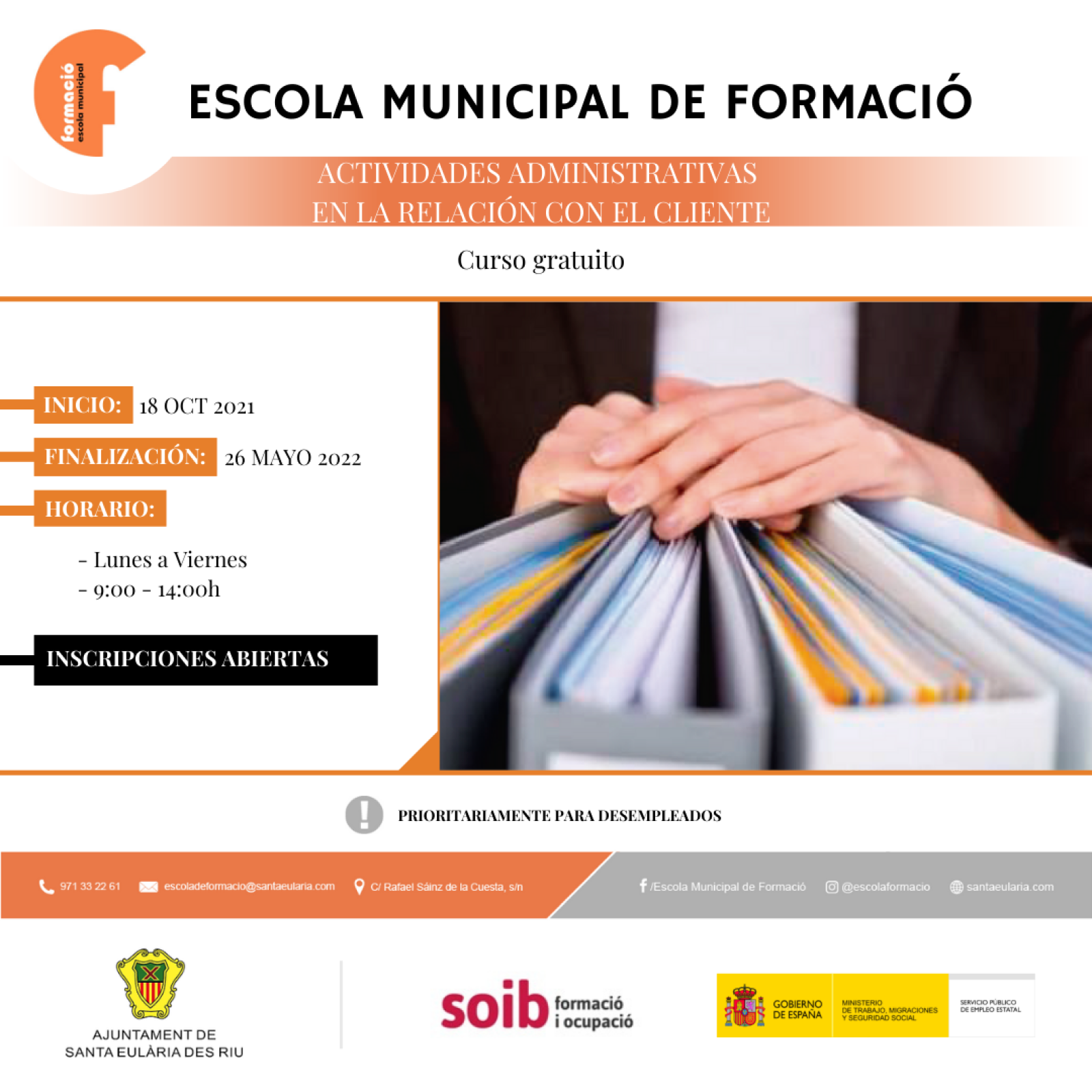 La Escola de Formació ofrece cursos para desempleados de administración, comercio, idiomas y limpieza, entre otros