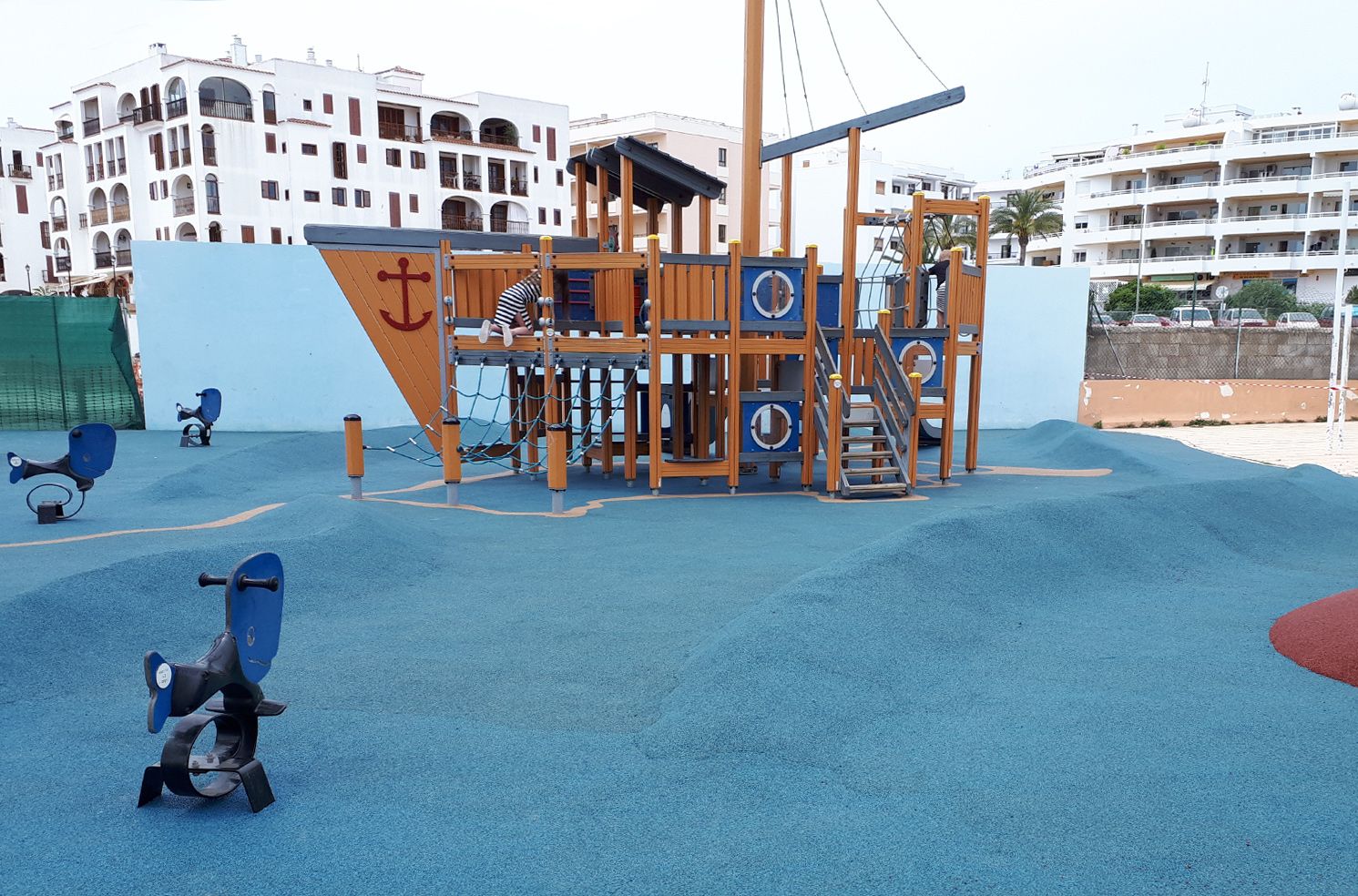 Parque infantil municipal de Los Piratas