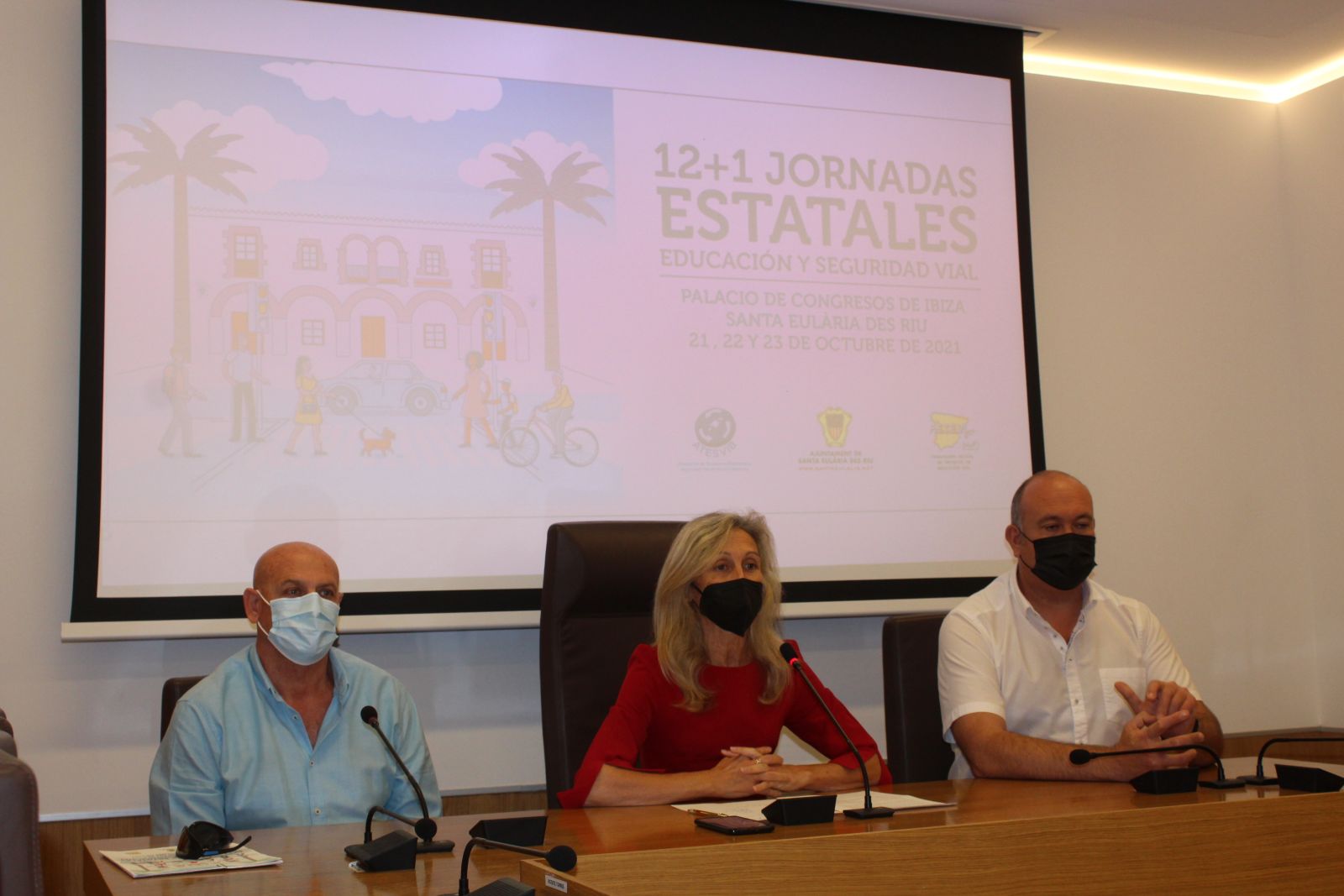 El Palacio de Congresos de Ibiza alberga la decimotercera edición de la Jornadas estatales de Educación Vial