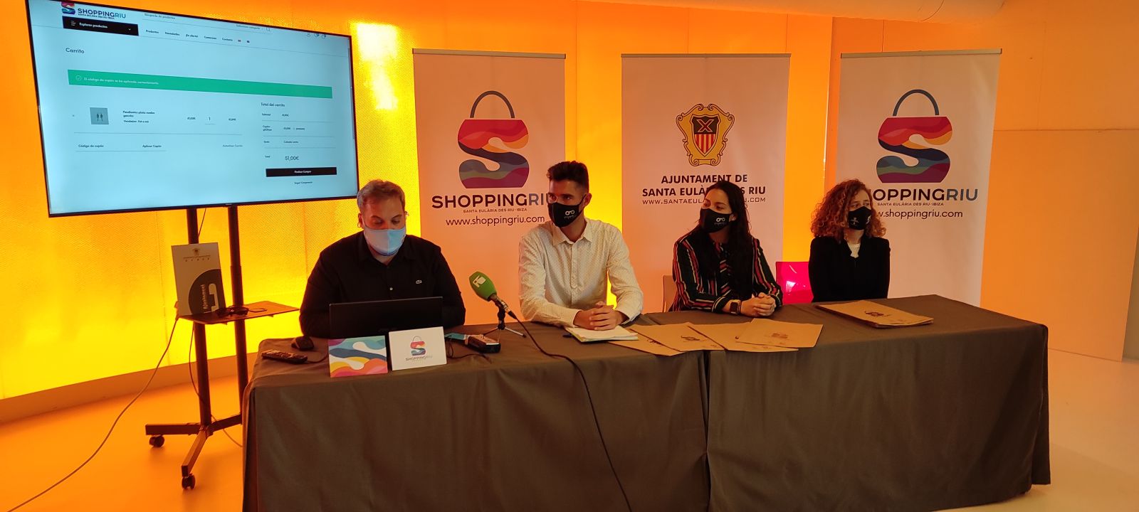 Shoppingriu, la plataforma de venta ‘on line’ para promover el crecimiento de los pequeños comercios de Santa Eulària des Riu